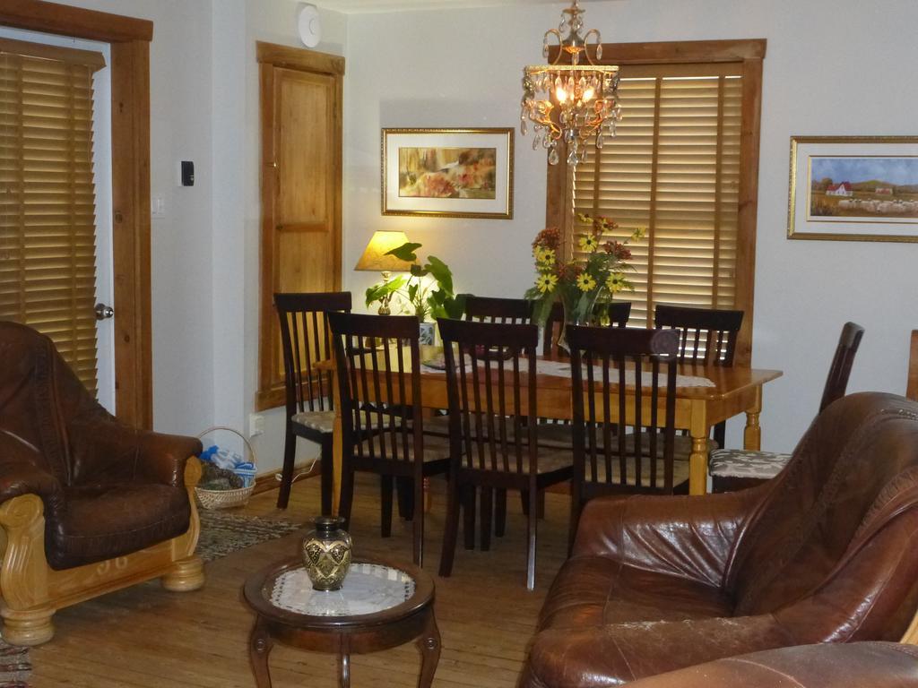 B&B Les Deux Pignons Petit-Saguenay Exterior foto